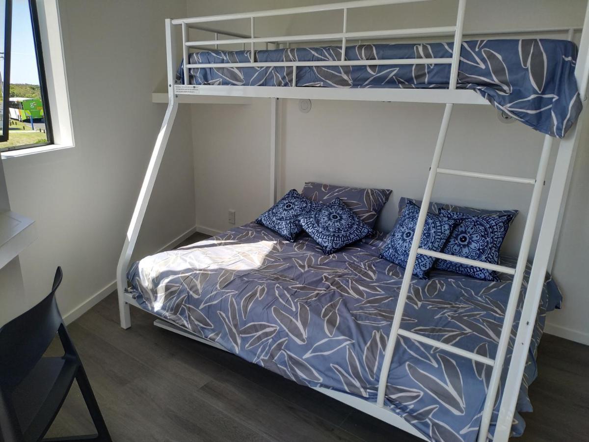 The Bowentown Apartment Bagian luar foto